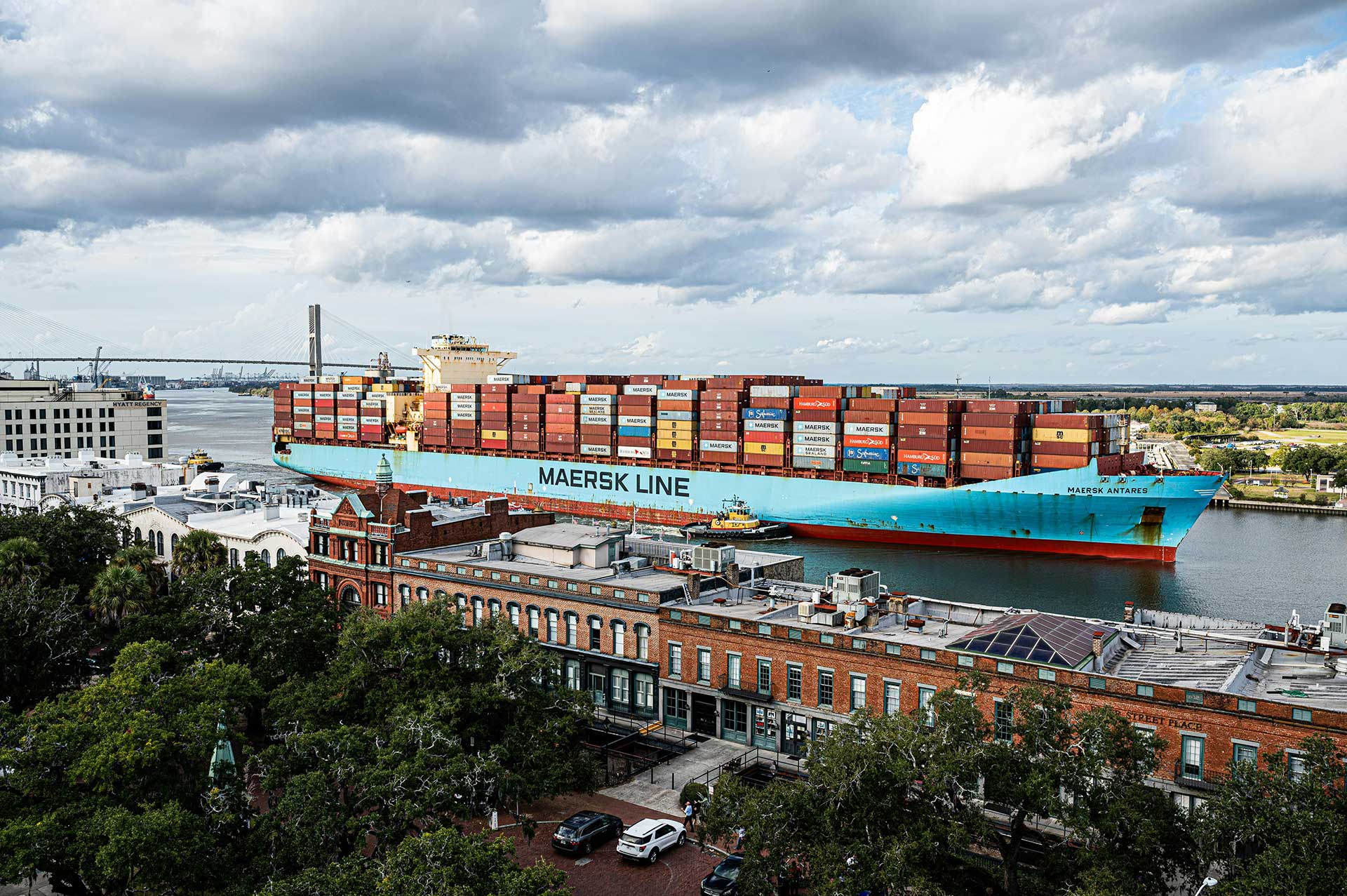 Shipping Container in Savannah Port - Lasky Justus Law - Your Savannah Law Firm for Personal Injury & Truck Accidents